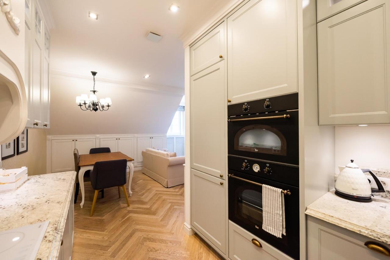 Lovely Apartment In The Heart Of Varsó Kültér fotó